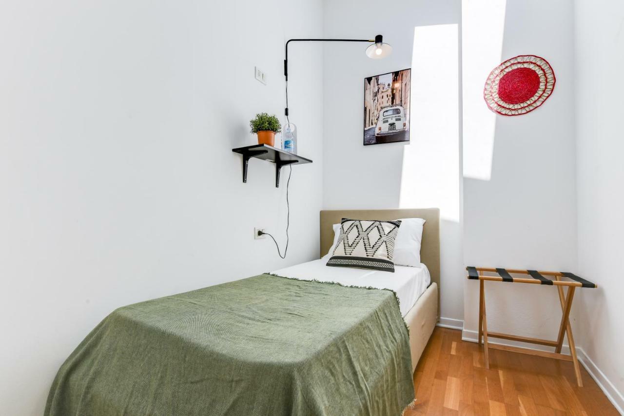 Appartamento Sweett - Sempione Milano Esterno foto